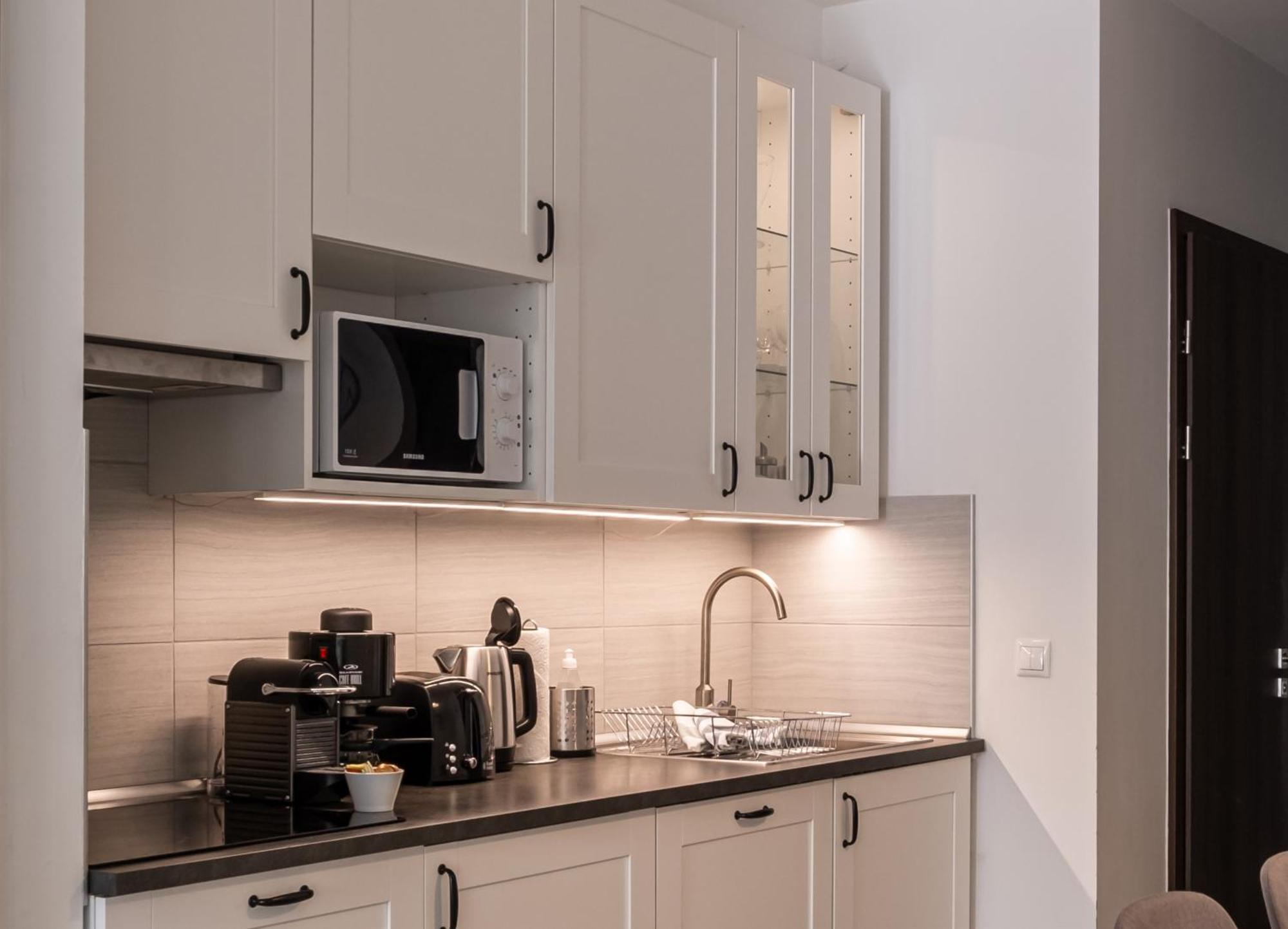 Aranymandula Apartmanok บาลาโตนาคาลิ ภายนอก รูปภาพ