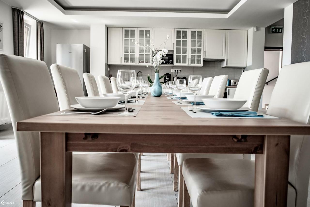 Aranymandula Apartmanok บาลาโตนาคาลิ ภายนอก รูปภาพ